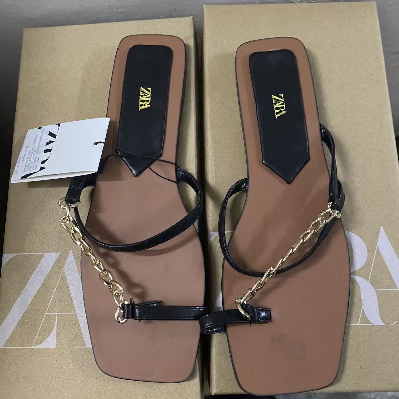 ZA2025 New High Heel Sandals Women's Metal Letter Buckle Thin Heel Cowhide Sandals for Daily Casual Versatile Outwear