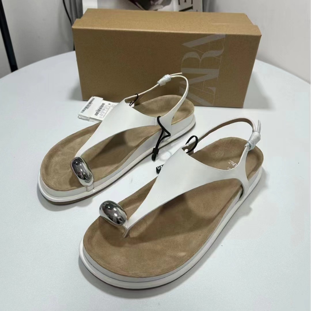 ZA New Product 2024 European and American Thick Bottom Round Head Shaped Bottom Angle Metal Buckle Shining Decoration Versatile Casual Sandals for Women ZA New Product 2024 European and American Thick Bottom Round Head Shaped Bottom Angle Metal Buckle Shining Decoration Versatile Casual Sandals for Women