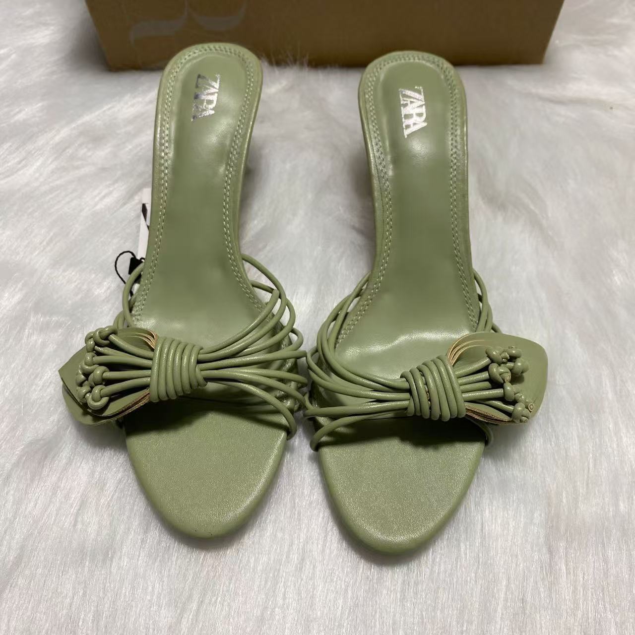 ZA Home 2025 New Women's Shoes Green Petals Low Heel Style High Heels for socialites with shallow toe cap and back strap Single Shoes