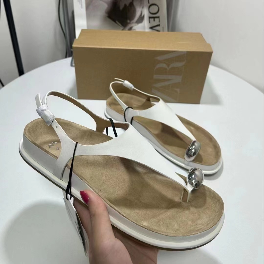 ZA New Product 2024 European and American Thick Bottom Round Head Shaped Bottom Angle Metal Buckle Shining Decoration Versatile Casual Sandals for Women ZA New Product 2024 European and American Thick Bottom Round Head Shaped Bottom Angle Metal Buckle Shining Decoration Versatile Casual Sandals for Women