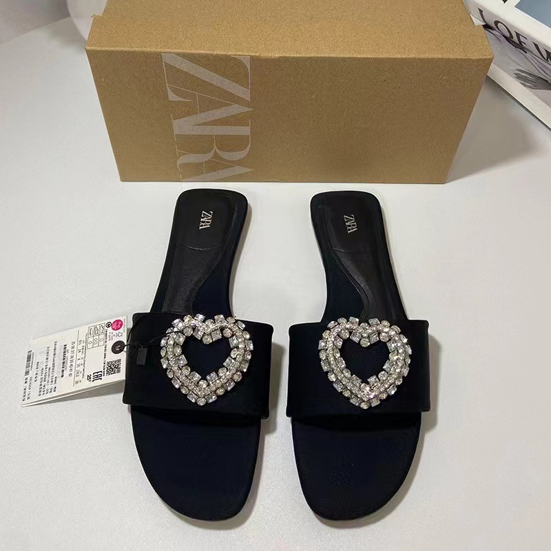 2024 Summer New Flat Flat One Word with Love Diamond Button Sandals Half Dragged Back Hollow Round Head Outerwear Fashion Women's Shoes