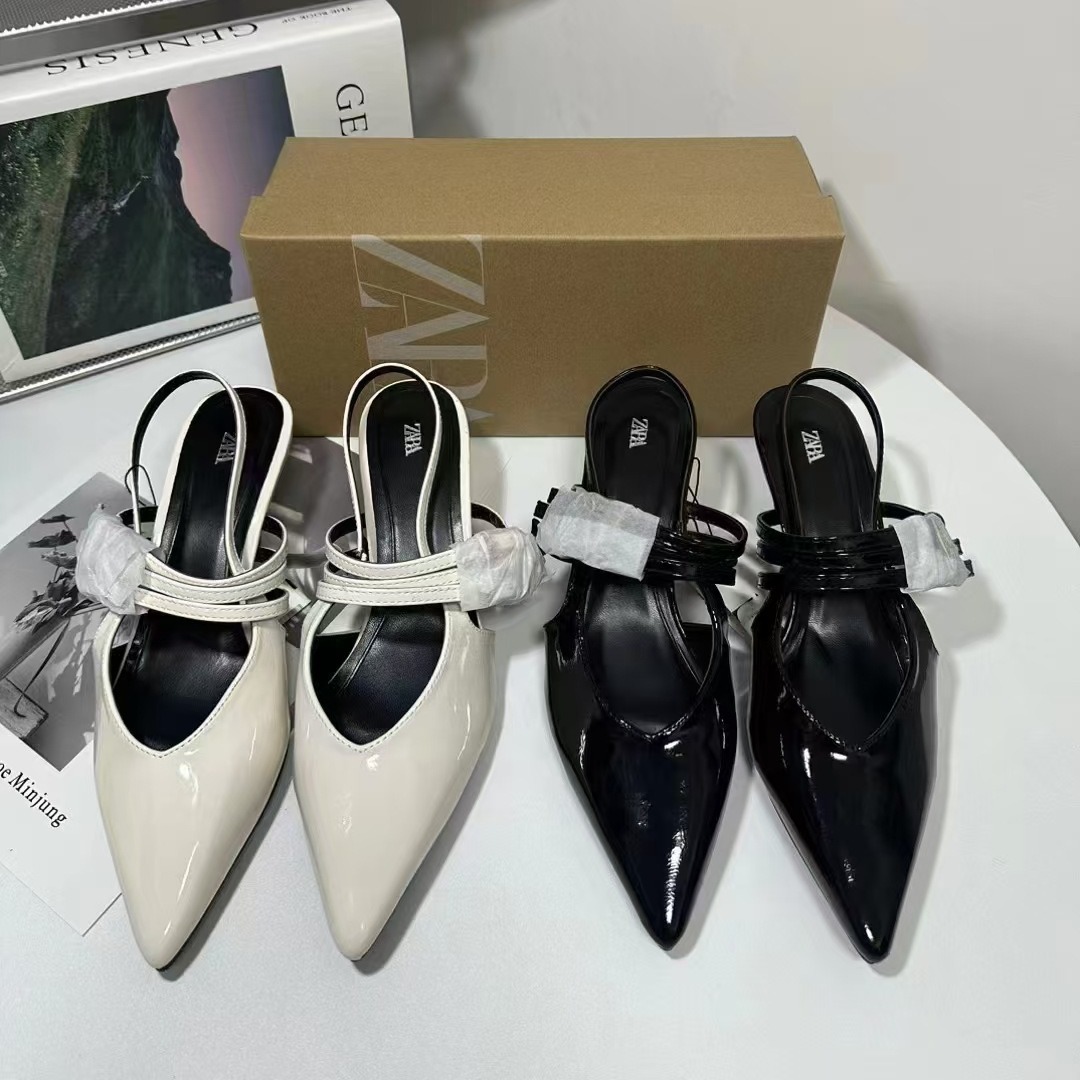 2024 European and American style pointed fashion high-heeled women's shoes with a straight thin strap and metal buckle decoration, and a tripe strap and thin heel sandals for women