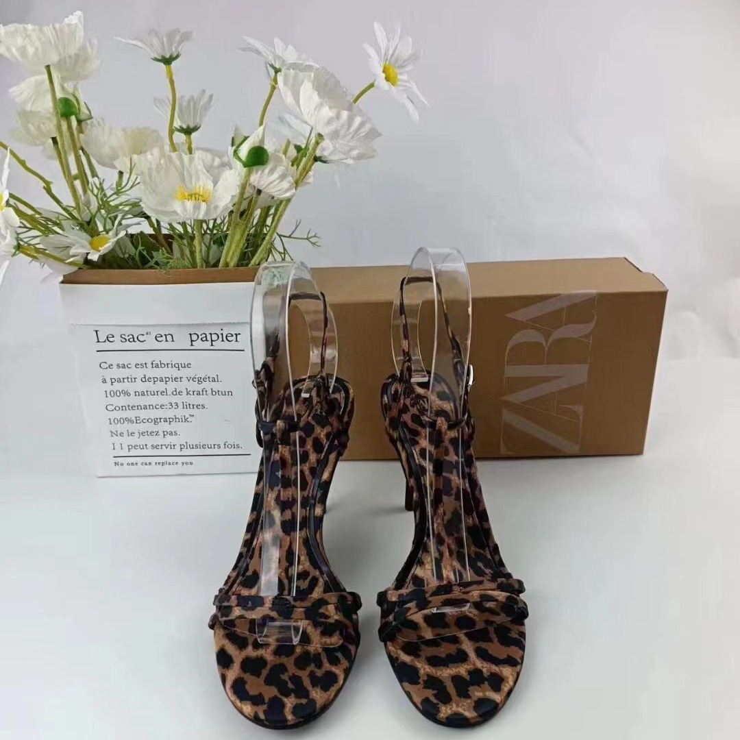 ZA2024 new leopard print high-heeled shoes with a one-piece temperament, slim heels, and exposed toes for women. Leopard print high-heeled fashion for women