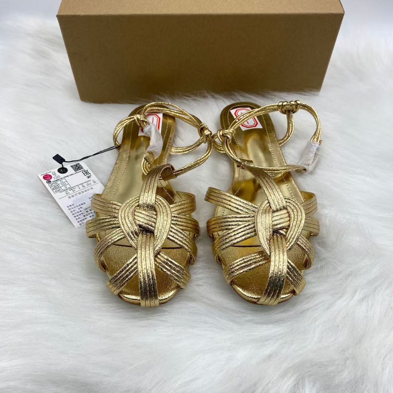 ZA Cross border Independent Station Instagram Fashion Show Plated Heel Steel Heel One line Buckle Strap Simple Open toed Women's Shoes Sandals