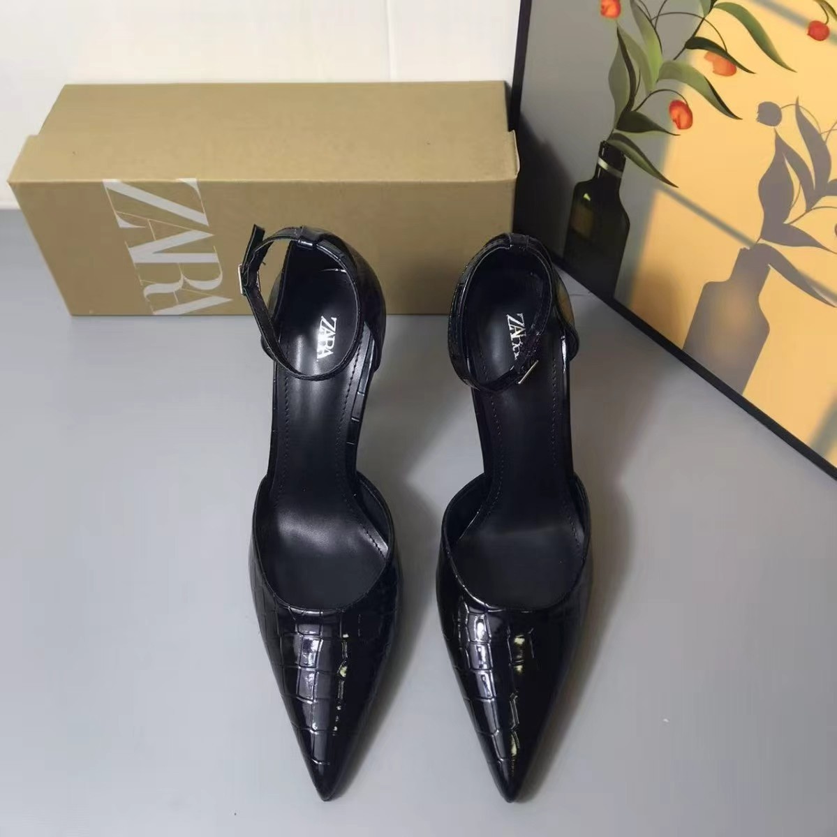 ZA2025 Lacquer Leather Pointed Black High Heels for Women, Thin Heels with Hollow One Piece Headband Sandals, Versatile, Professional