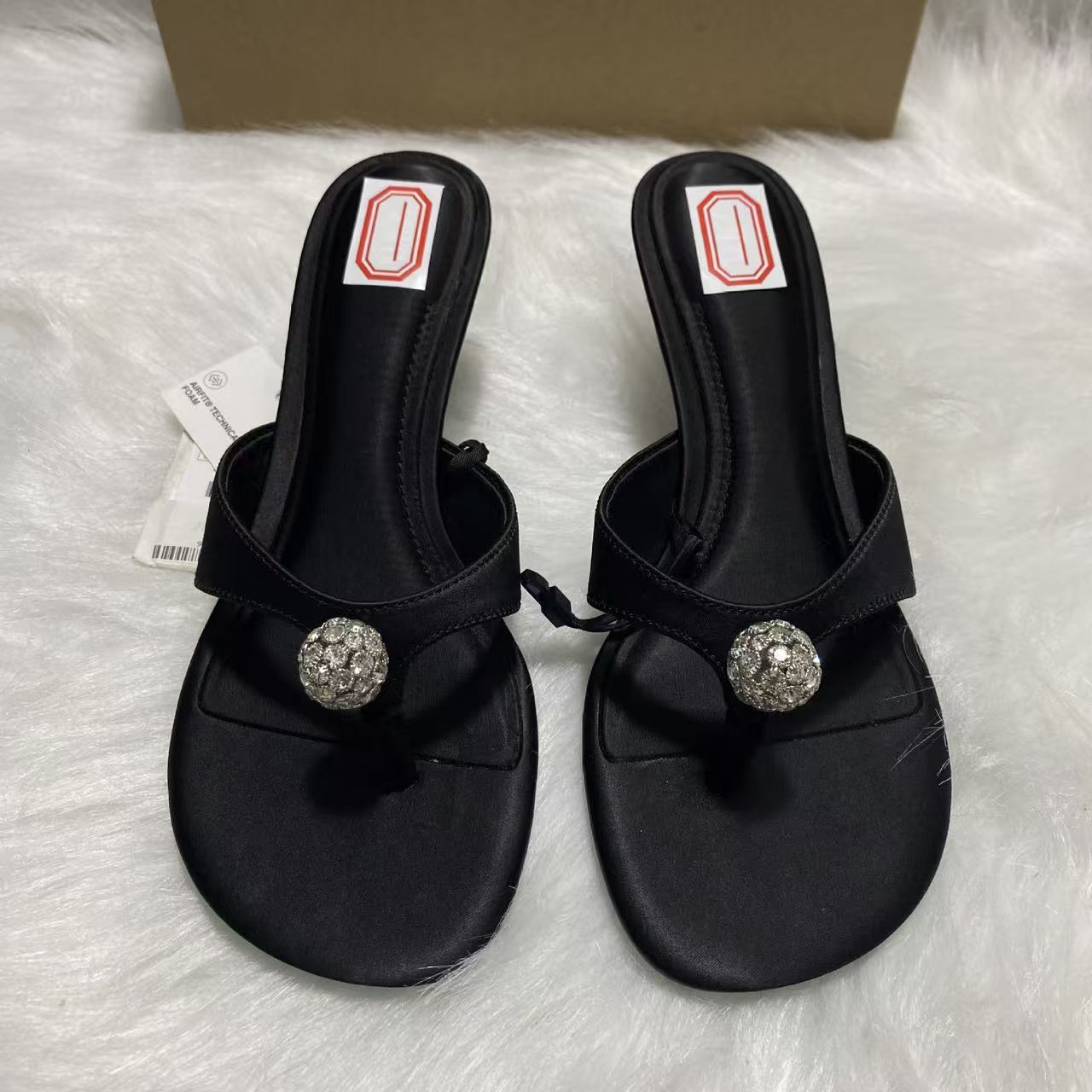 ZA2025 Summer Herringbone Sandals Round Head Water Diamond Low Heel Sandals Women's European and American Style Daily Sandals Women's Outerwear