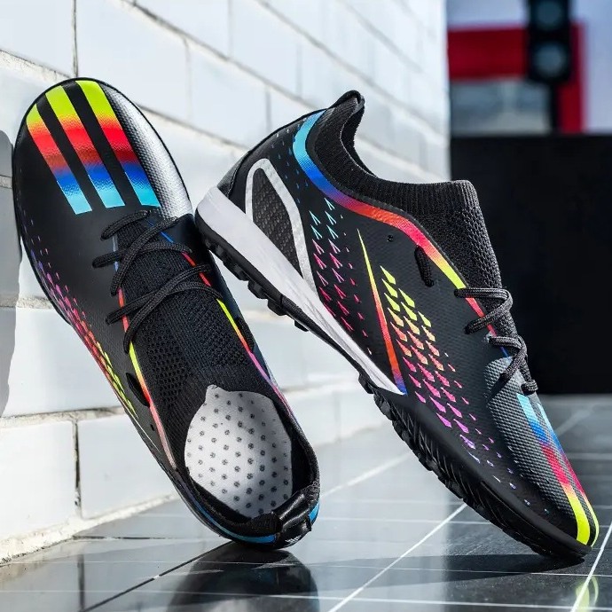 2024 new men's and women's summer outdoor football shoes, youth student long nail training shoes, breathable sports football shoes