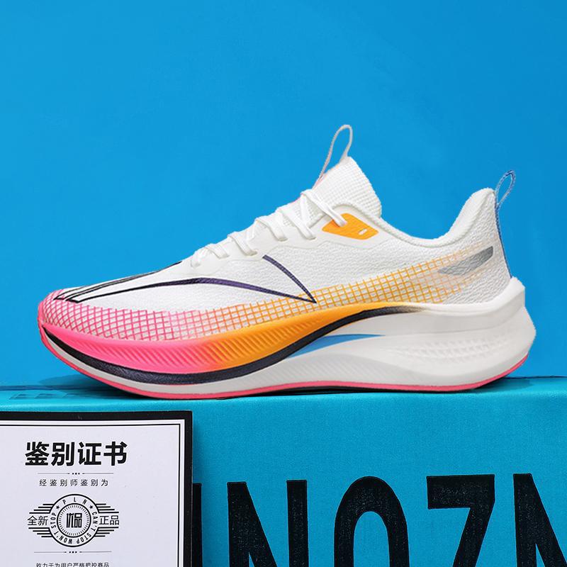 Spring running shoes for men, breathable mesh for men, breathable sports shoes for men, breathable fashion for couples, casual travel shoes