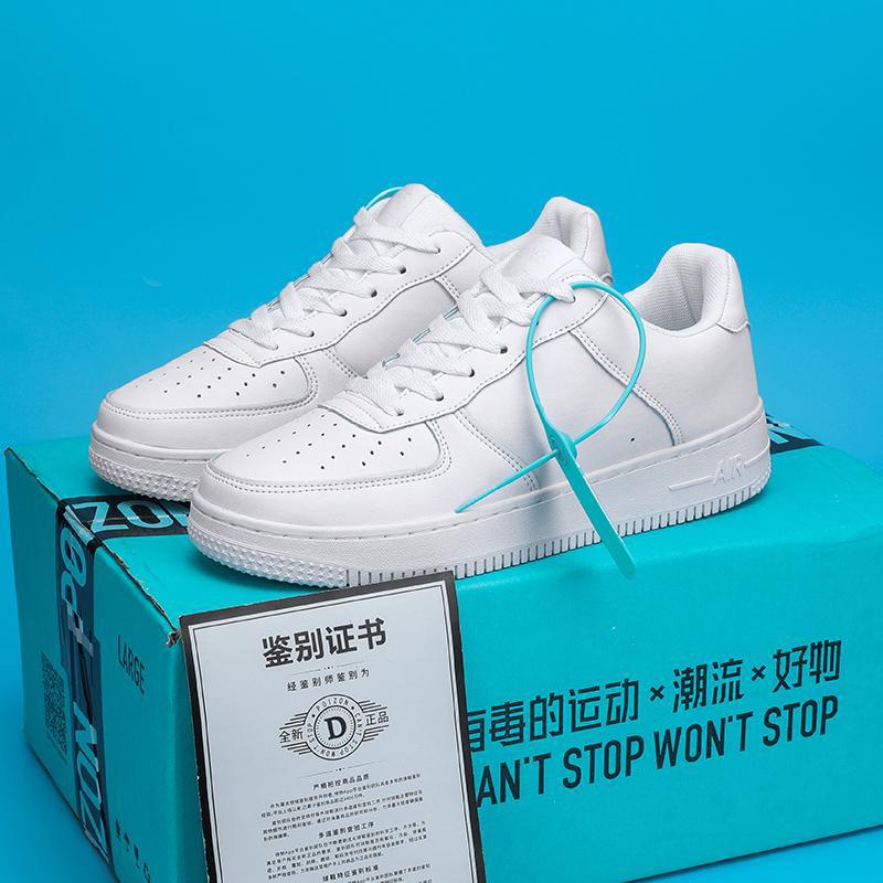 2025 New White Shoes for Men's Summer Breathable Youth Casual Versatile Men's Shoes for Students Pure White Sports Board Shoes