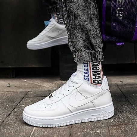 2025 Cross border New Men's Shoes, Sports Shoes, Breathable, Fashionable, Casual, Couple Thick Bottom, Men's and Women's Versatile, White Shoes, Board Shoes 2025 Cross border New Men's Shoes, Sports Shoes, Breathable, Fashionable, Casual, Couple Thick Bottom, Men's and Women's Versatile, White Shoes, Board Shoes