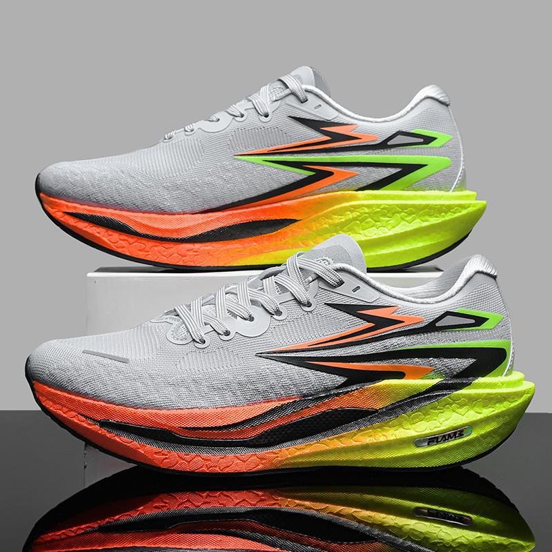 Cross border 2025 new couple running shoes, breathable and lightweight, suitable for all seasons of sports and leisure, available for wholesale in stock