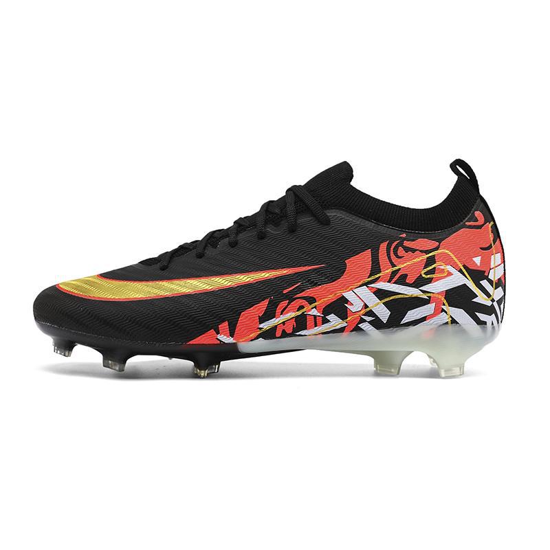 2025 New Cross border Football Shoes, Youth Competition Sports Shoes, Training Breathable and Anti slip Football Shoes, Wholesale in Stock