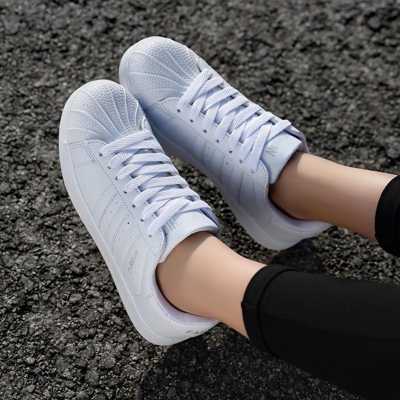 Summer plus men's shoes Korean version board shoes student shell toe shoes breathable couple casual white shoes sports trendy shoes