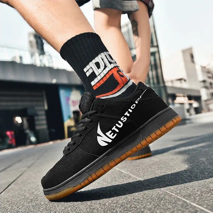 Black and White Panda Spring New Couple Board Shoes Trendy Fashion Versatile 2025 New Student Sports Shoes White Shoes Black and White Panda Spring New Couple Board Shoes Trendy Fashion Versatile 2025 New Student Sports Shoes White Shoes