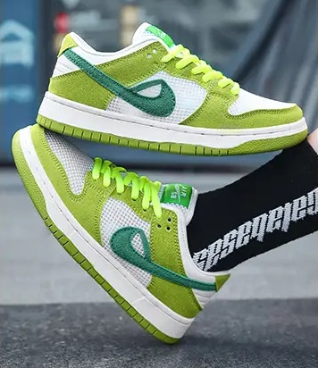 2025 Cross border New Men's and Women's Low cut Board Shoes for Couples, Breathable and Versatile, Casual Sports, Small White Shoes, Board Shoes Wholesale 2025 Cross border New Men's and Women's Low cut Board Shoes for Couples, Breathable and Versatile, Casual Sports, Small White Shoes, Board Shoes Wholesale