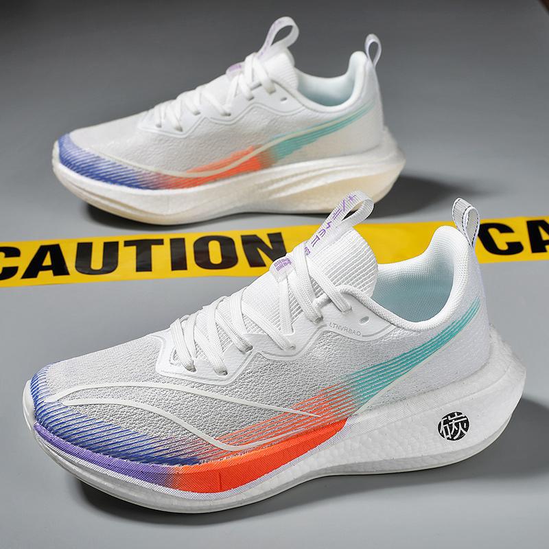 2025 New Running Shoes Men's Sports Shoes Lightweight and Breathable Men's Versatile Fashion and Casual Lightweight Soft soled Mesh Shoes