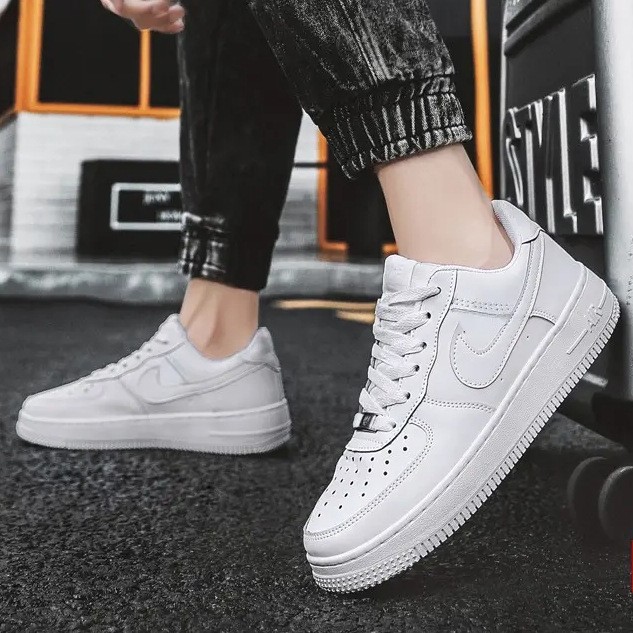 2025 New AJ Men's Shoes Putian Black and White Panda Popular Trendy Couple Board Shoes Low Top Women's Shoes Running Sports Shoes 2025 New AJ Men's Shoes Putian Black and White Panda Popular Trendy Couple Board Shoes Low Top Women's Shoes Running Sports Shoes