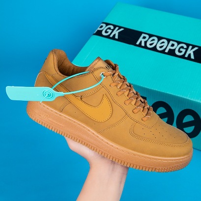 2025 Cross border New Men's and Women's Fashion Trendy Board Shoes Low cut Versatile Couple Leisure Sports Board Shoes Spot Wholesale 2025 Cross border New Men's and Women's Fashion Trendy Board Shoes Low cut Versatile Couple Leisure Sports Board Shoes Spot Wholesale