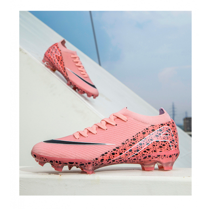 2025 Cross border New Spot Football Shoes Men's and Women's Low cut Professional Match Long Nails Broken Nails Training Sports Football Shoes