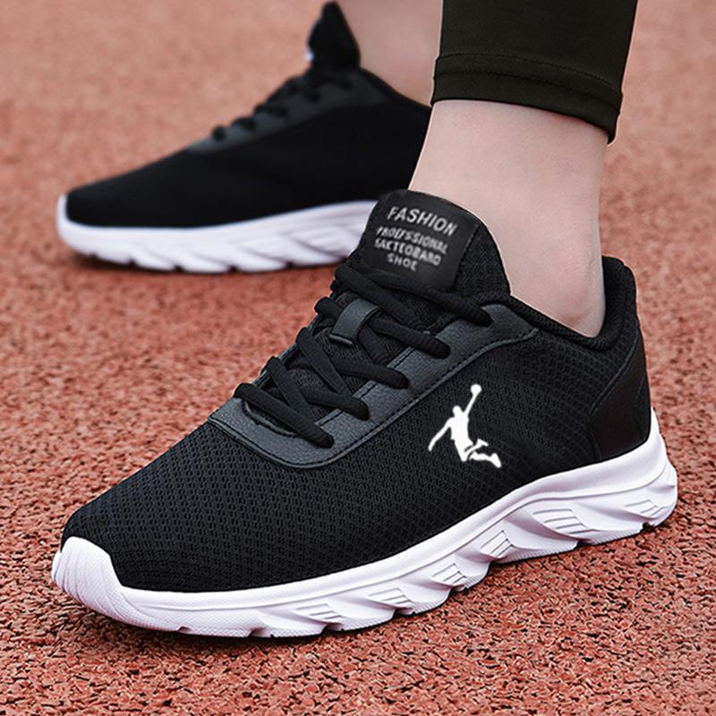 Cross border 2025 summer new running shoes breathable mesh sports shoes men's casual shoes plus size sports shoes men's models