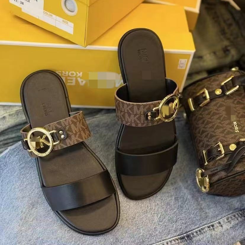 M family's new vintage classic fashion metal buckle flat slippers are versatile flat bottomed one line women's shoes slippers