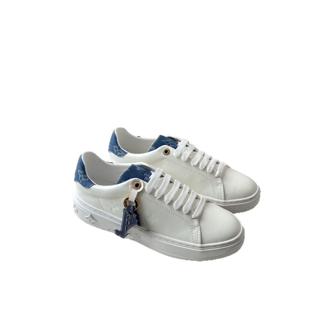 2024 New Casual Sports Versatile Little White Shoes Couple Board Shoes Full Printing Color Stereoscopic Embroidered Network Red Leisure 2024 New Casual Sports Versatile Little White Shoes Couple Board Shoes Full Printing Color Stereoscopic Embroidered Network Red Leisure