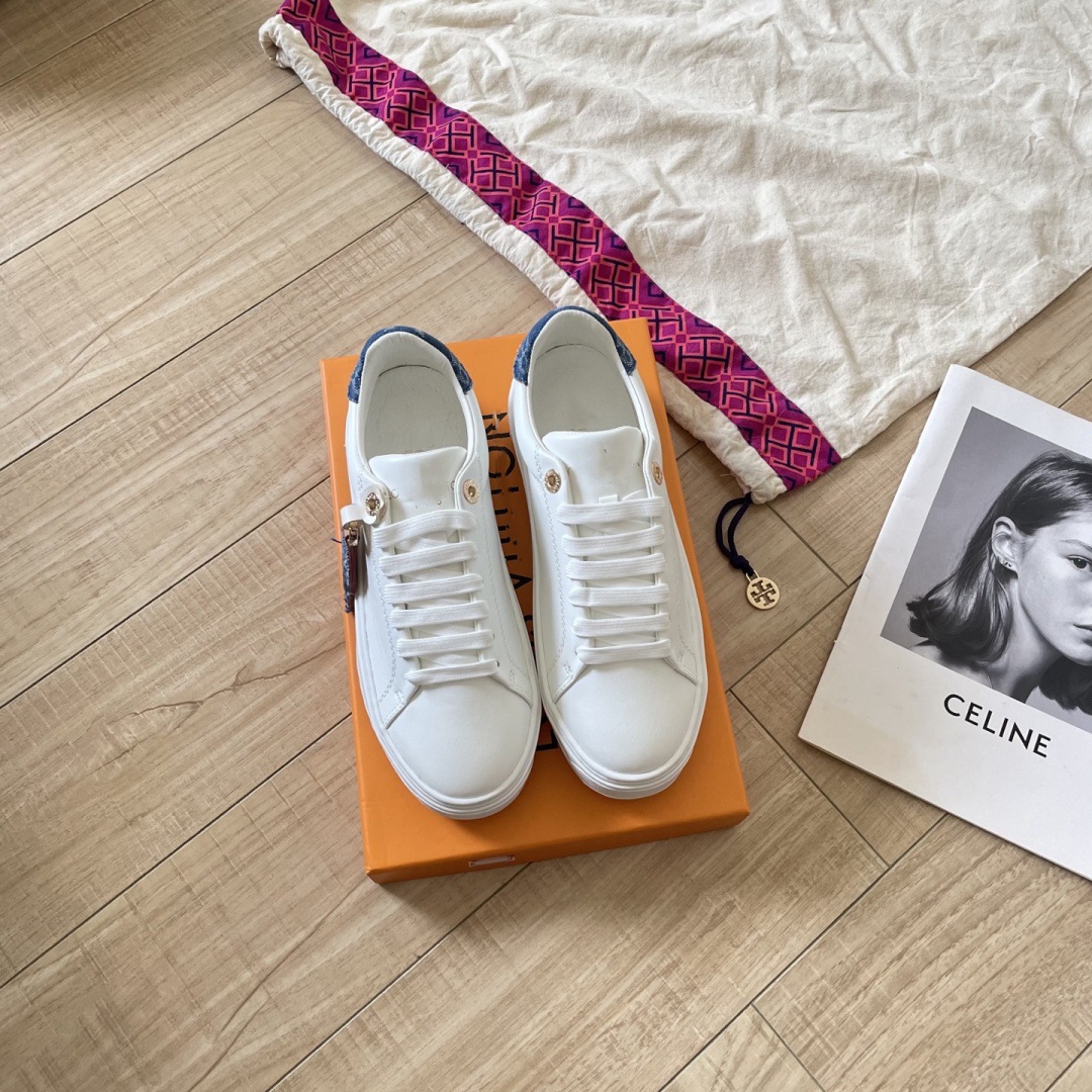 2024 New Casual Sports Versatile Little White Shoes Couple Board Shoes Full Printing Color Stereoscopic Embroidered Network Red Leisure 2024 New Casual Sports Versatile Little White Shoes Couple Board Shoes Full Printing Color Stereoscopic Embroidered Network Red Leisure