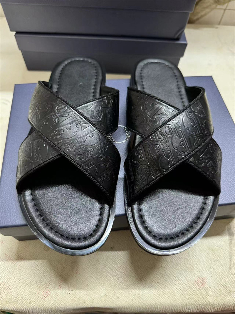 D-letter jacquard men's slippers high-quality outerwear summer cross-border Cambodia Phnom Penh Vietnam Nigeria sandals D-letter jacquard men's slippers high-quality outerwear summer cross-border Cambodia Phnom Penh Vietnam Nigeria sandals