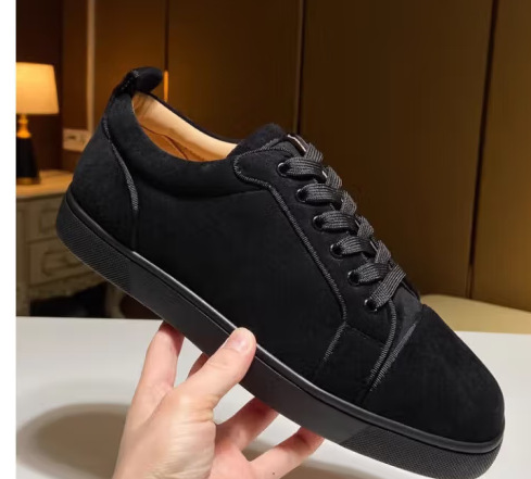 European Station CL Men's Shoes Riveted Red Bottom Shoes Trendy Flat Bottom Breathable Liuding Men's Leather Casual Trendy Brand European Goods European Station CL Men's Shoes Riveted Red Bottom Shoes Trendy Flat Bottom Breathable Liuding Men's Leather Casual Trendy Brand European Goods