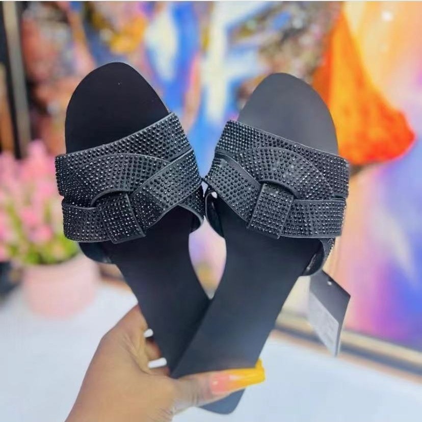 Instagram's new diamond sparkling decoration solid color women's slippers European and American summer flat casual slippers slider